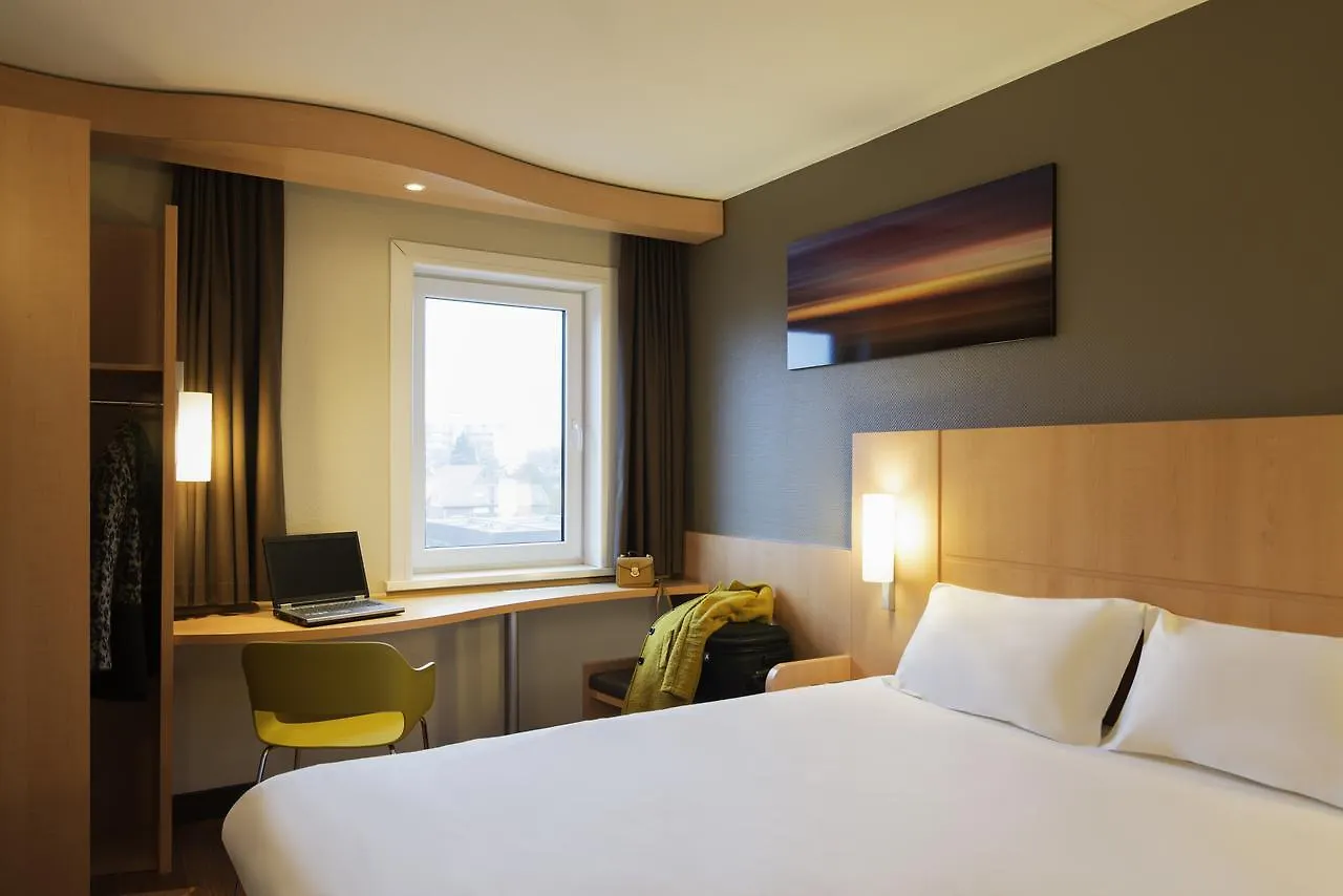 Ibis Rotterdam Vlaardingen Hotel 3*,